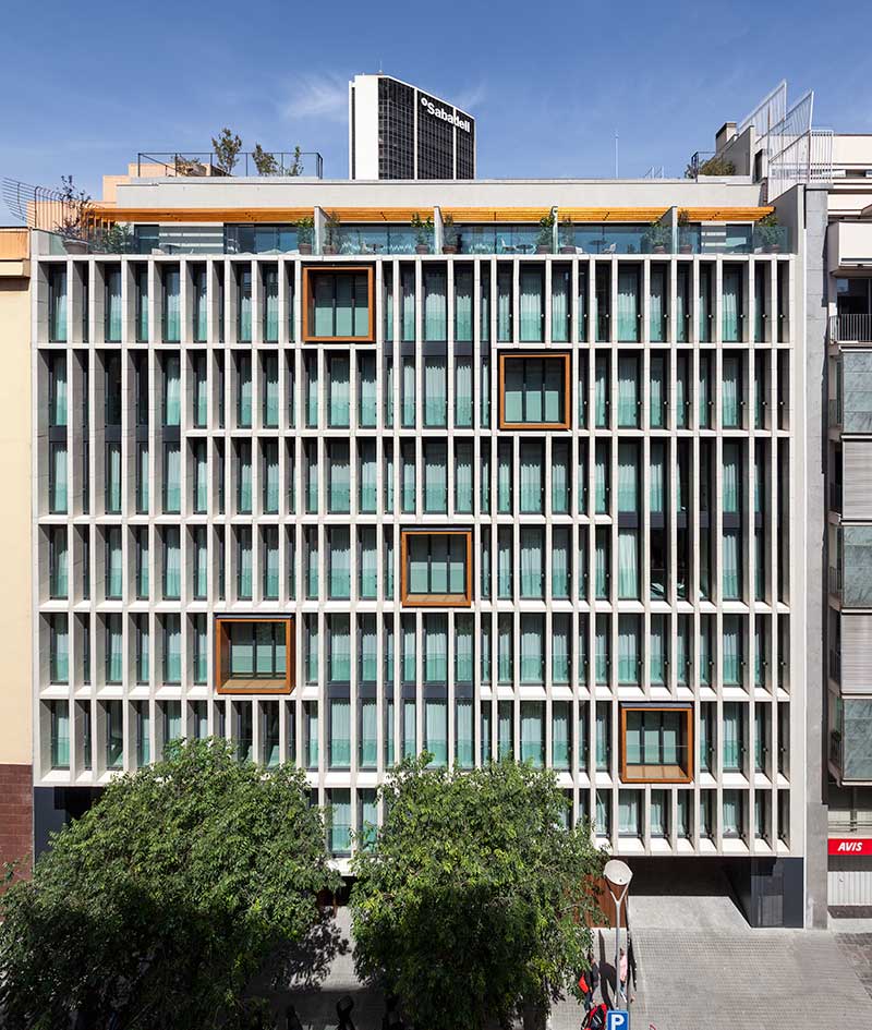 Rehabilitación fachada
Barcelona - Barcelona
Año: 2016
