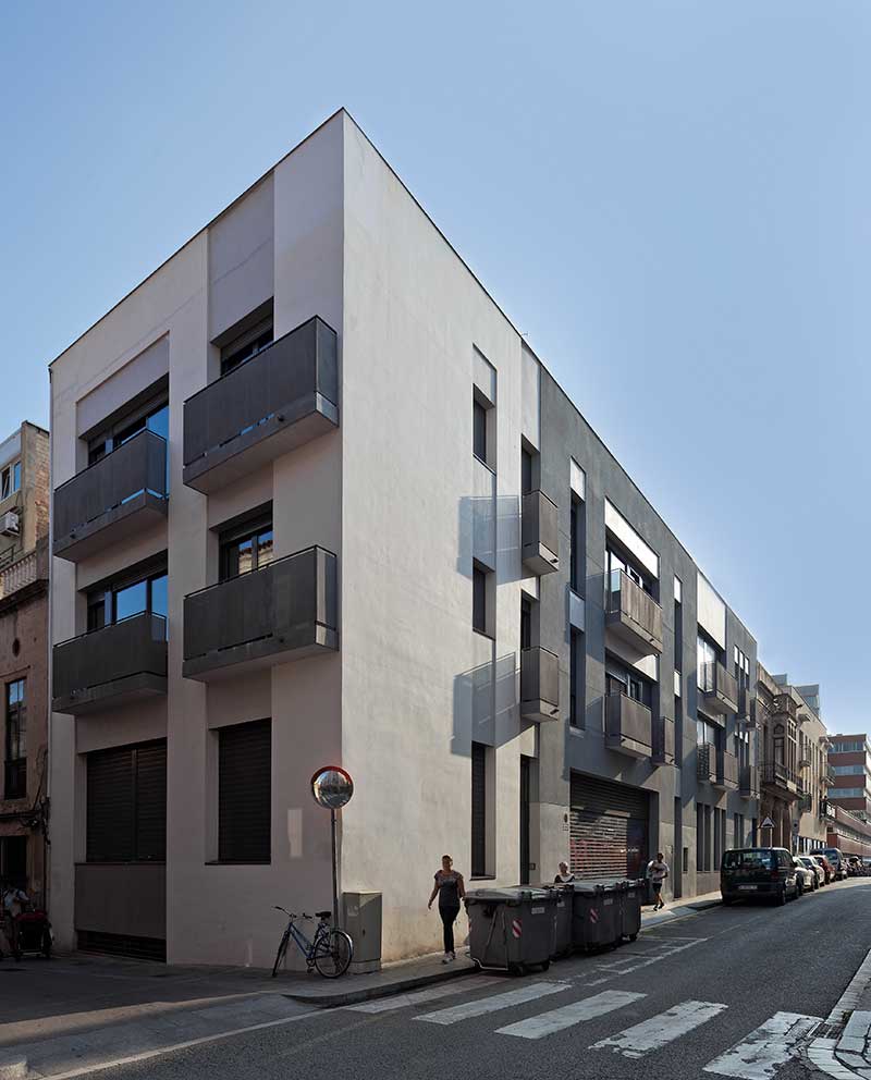 Edificio plurifamiliar para 10 viviendas
Barcelona - Barcelona
2011